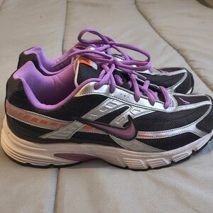 Nike Women's Black and Purple Running Shoes